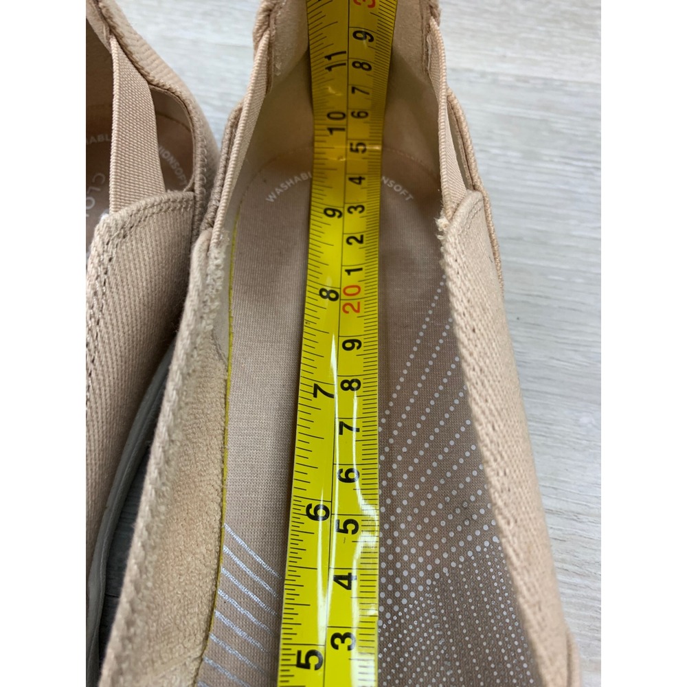 Clarks Cloudsteppers Women's 8.5 Tan Striped Slip On Sneakers Comfort Shoes - Picture 9 of 11